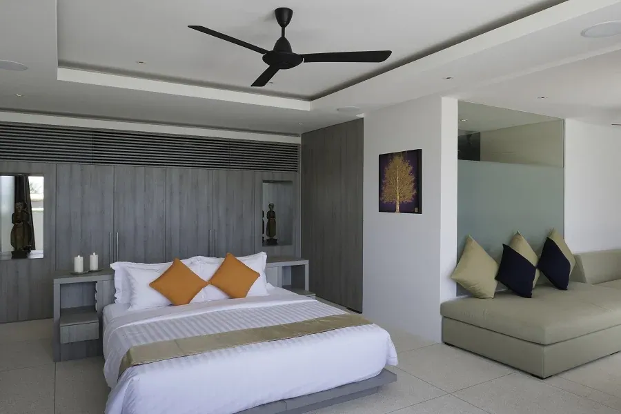 Samujana 12 — Guest bedroom