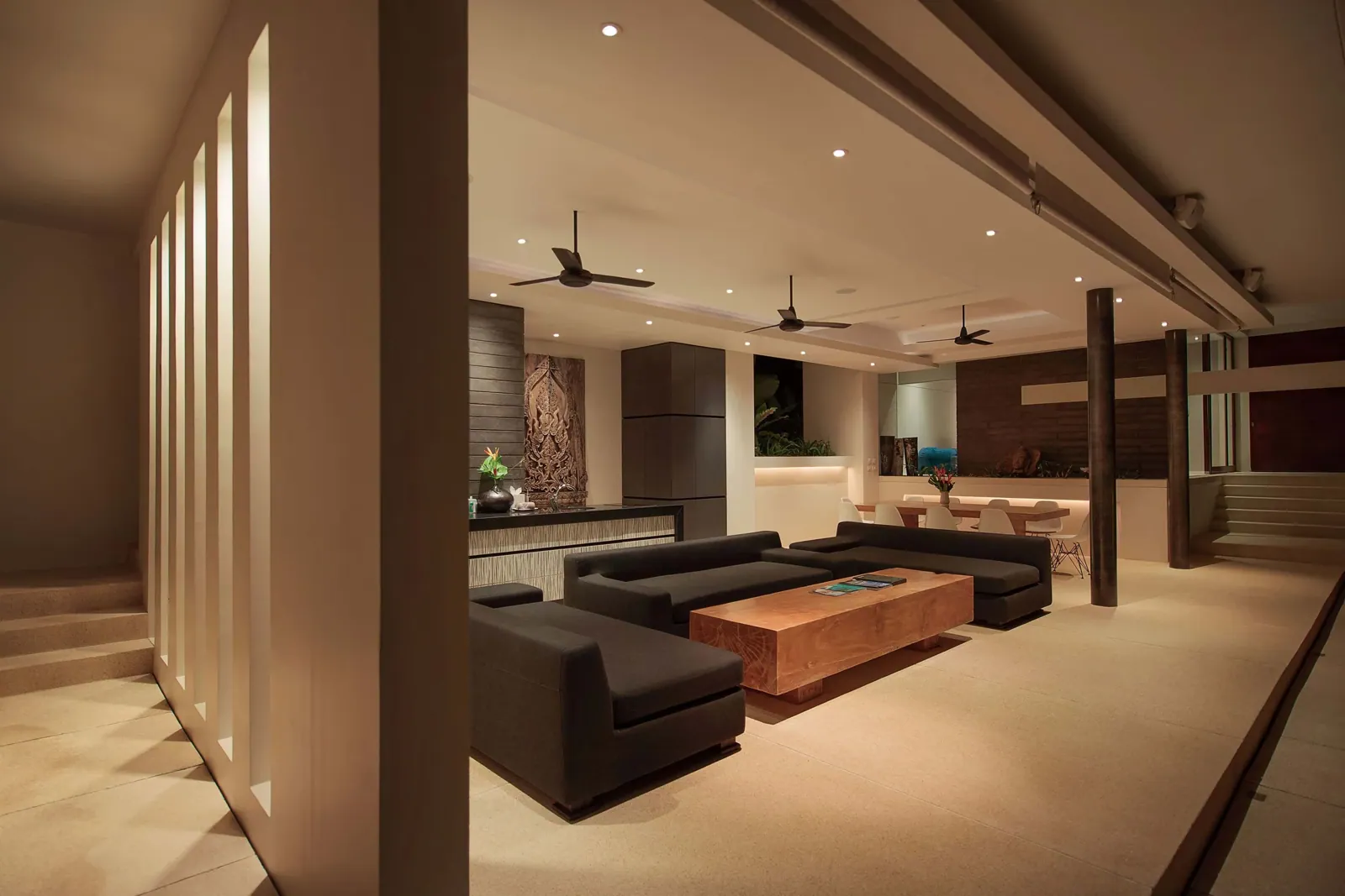 Samujana 16 — Evening living room